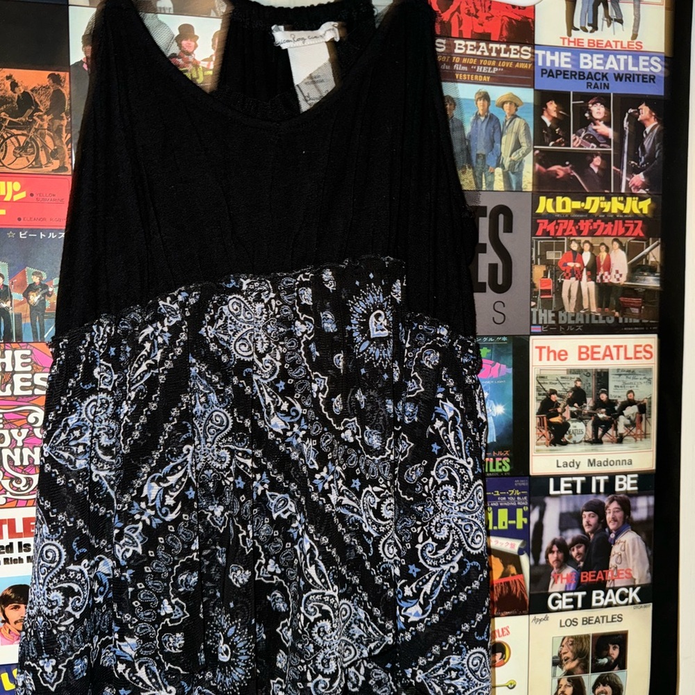 American Rag Black and Blue Paisley Tank Blouse